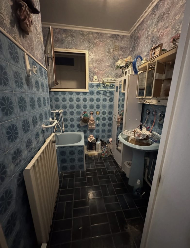 réalisation avant rénovation salle de bain